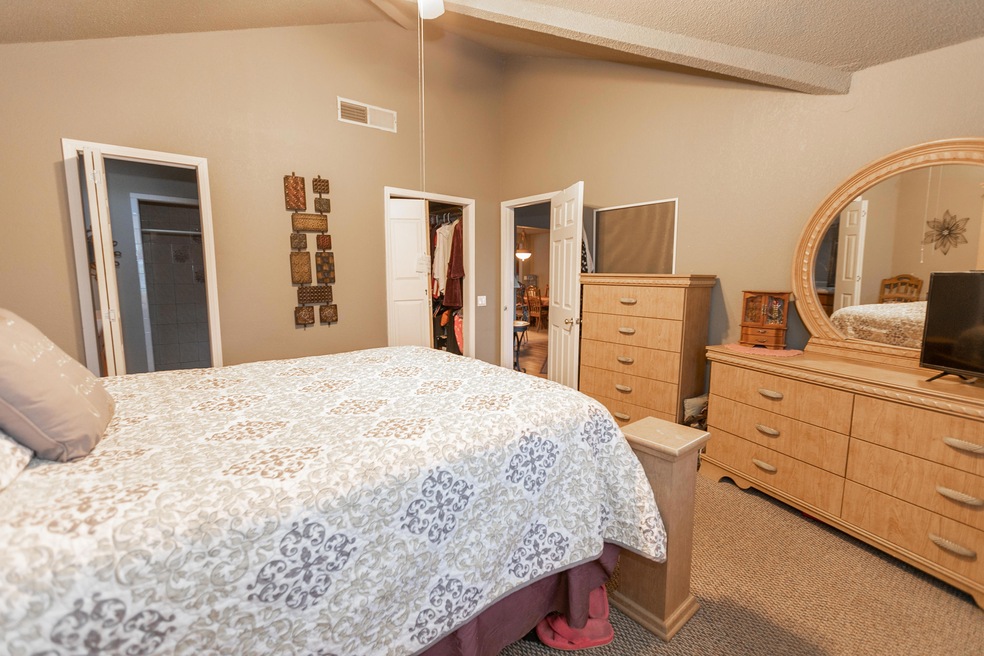 11416 Haney Rd, Socorro, TX 79927 - photo 1