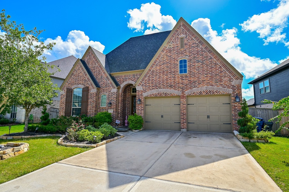 3703 Lake Falls Dr, Fulshear, TX 77441 - photo 1