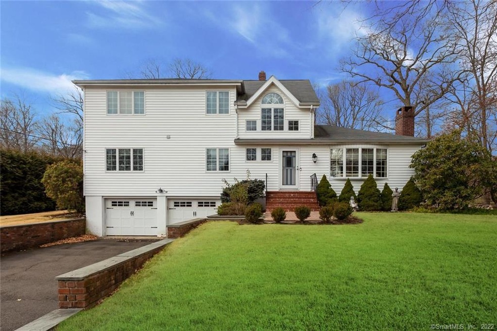 140 Old Colony Rd, Stamford, CT 06907 - photo 1