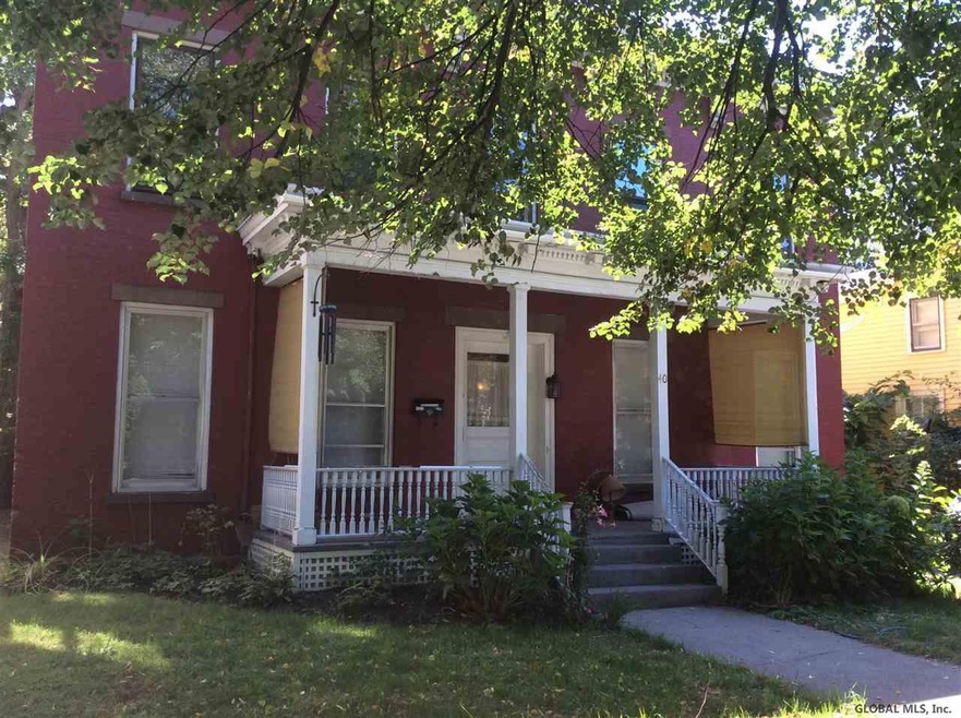 40 Franklin St, Saratoga Springs, NY 12866 - photo 1