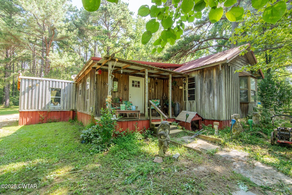 3867 Austin Springs Rd Dukedom TN-32