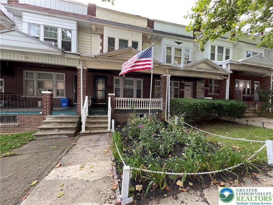 132 S Fulton St, Allentown, PA 18102 - photo 1