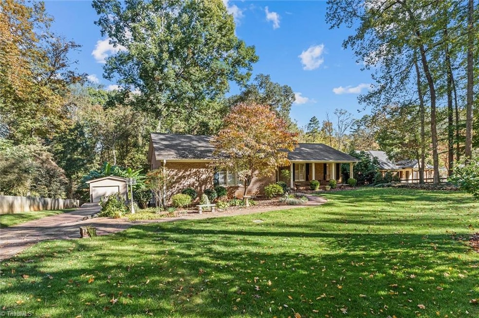 Under Contract $450,000