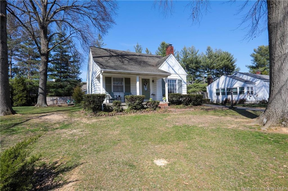 1588 Meadow Ln, New Albany, IN 47150 - photo 1