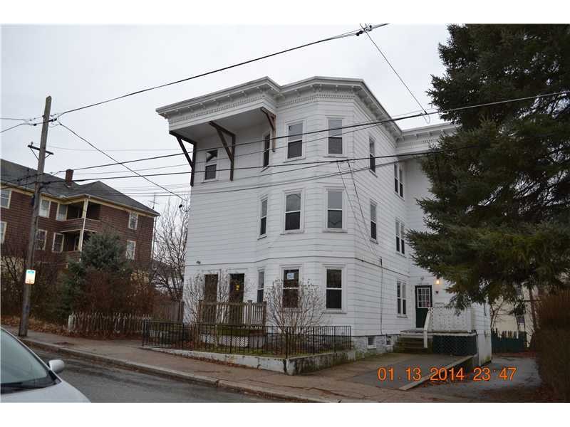 126 5th Ave, Woonsocket, RI 02895 - photo 1