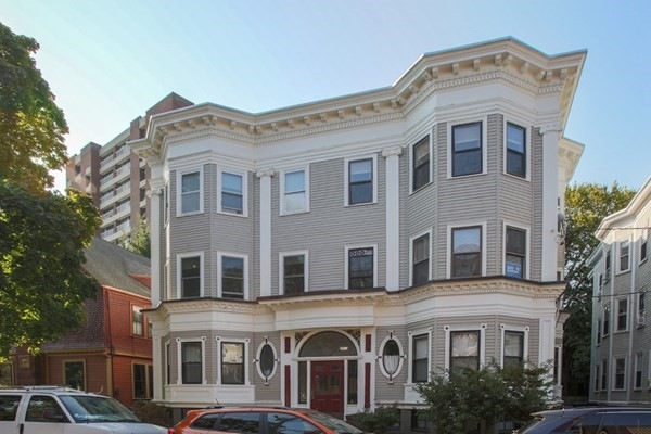 15 Trowbridge St unit 9, Cambridge, MA 02138 - photo 1
