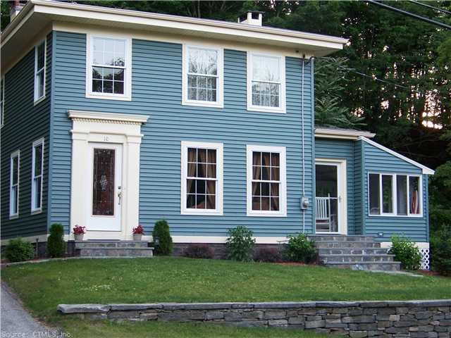 Exterior Front.