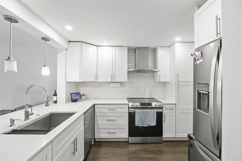 For Rent $2,100/month