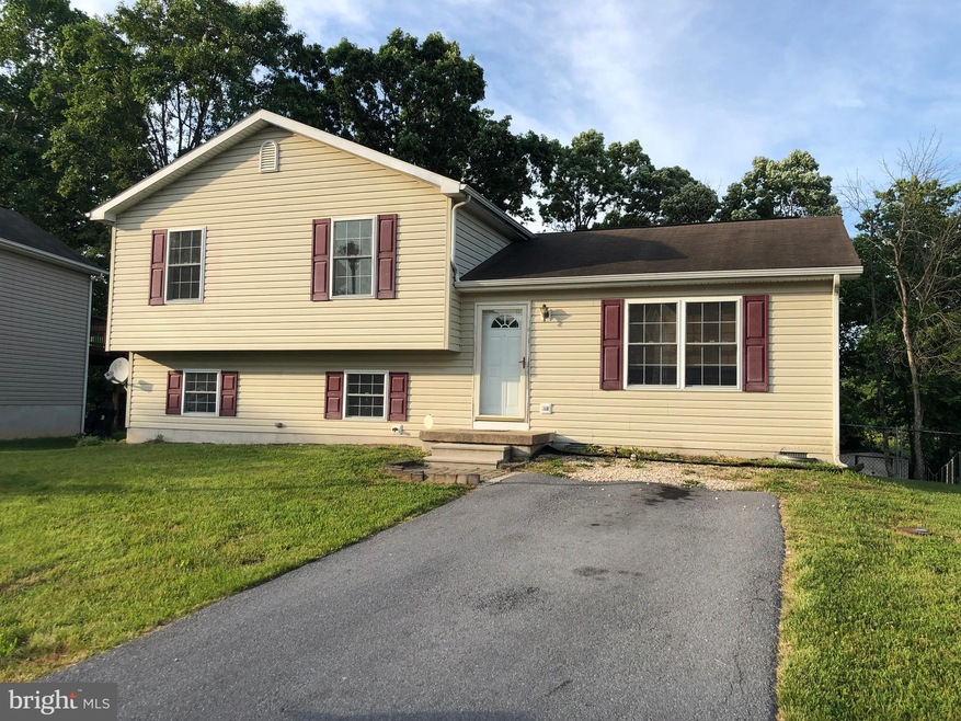 80 Orion Place, Martinsburg, WV 25404 - photo 1