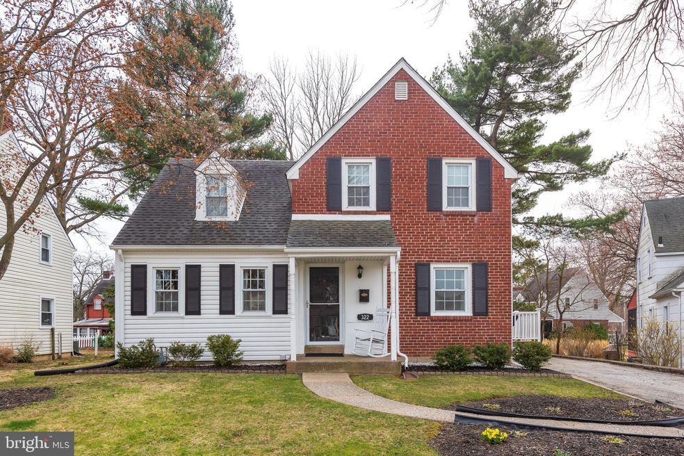 322 Harding Ave, Folsom, PA 19033 - photo 1