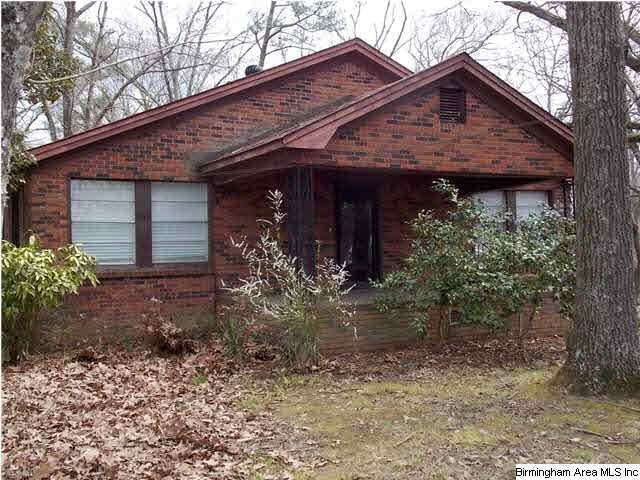 Full brick home on 9 acres and only minutes from i
