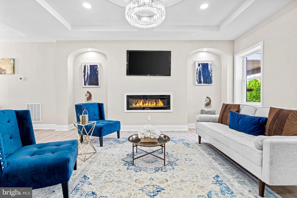 2505 Linden Ave, Baltimore, MD 21217 - photo 1