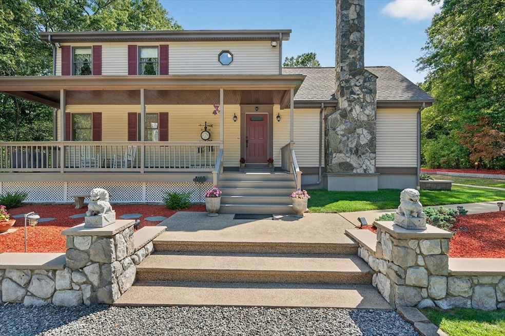 Pending $749,000 • Co-Listing Agent