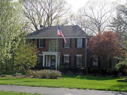 39 Charles River Dr, Franklin, MA 02038 - photo 1