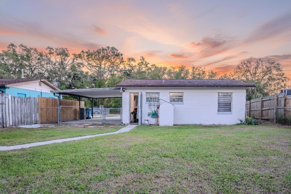 7609 Almark St, Tampa, FL 33625 - photo 1