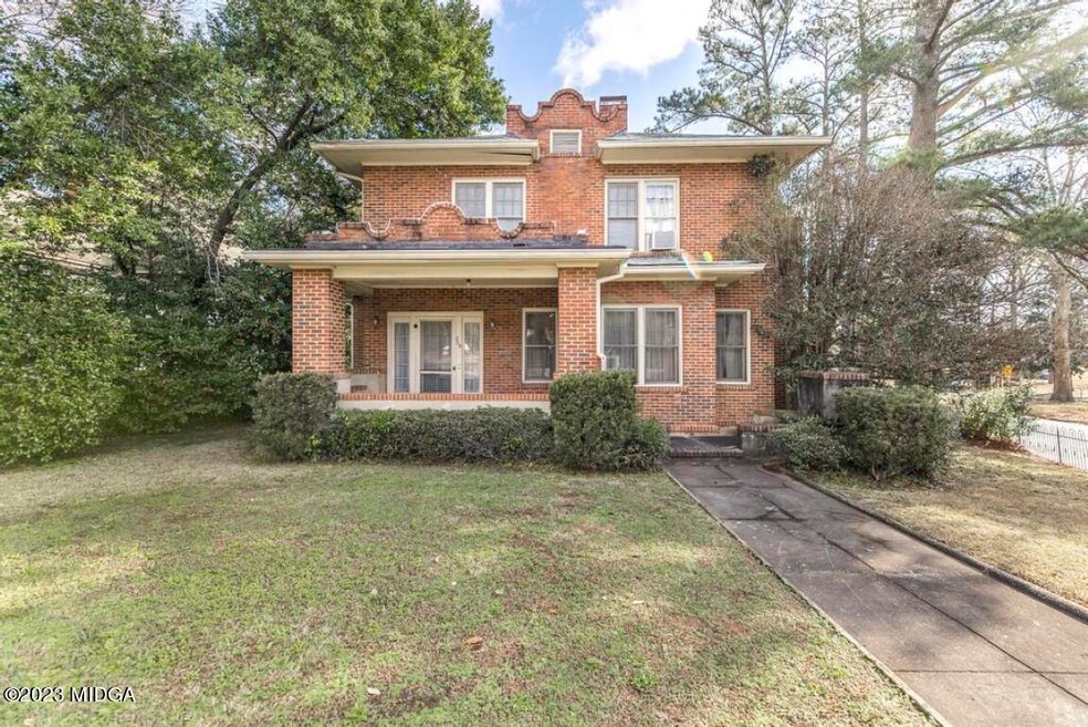 209 Forest Hill Rd 2