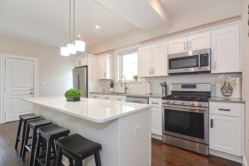 472 Talbot Ave unit 2, Dorchester Center, MA 02124 - photo 1