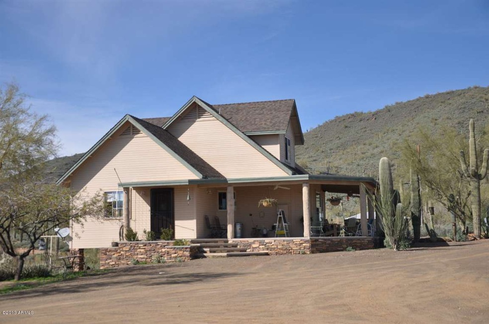 1+Acre with Mountain Views....