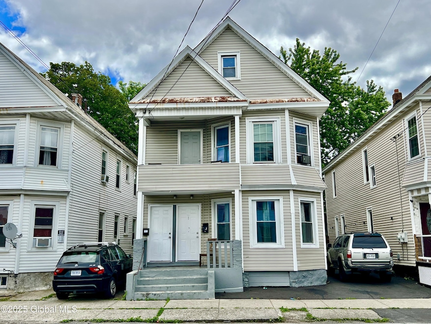 807 Craig St, Schenectady, NY 12307 - photo 1