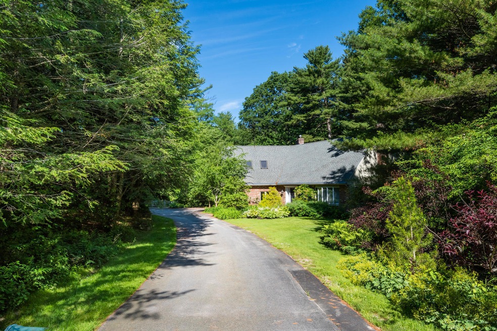 42 Buttonwood Ln, Portland, ME 04102 - photo 1