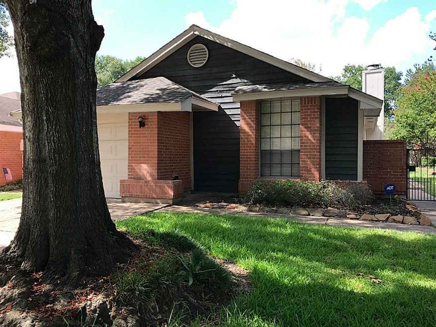 8518 Pool Creek Dr, Houston, TX 77095 - photo 1