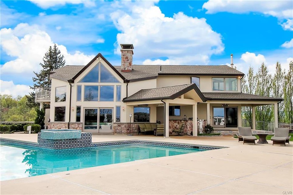 2132 Ranch Rd, Slatington, PA 18080 - photo 1