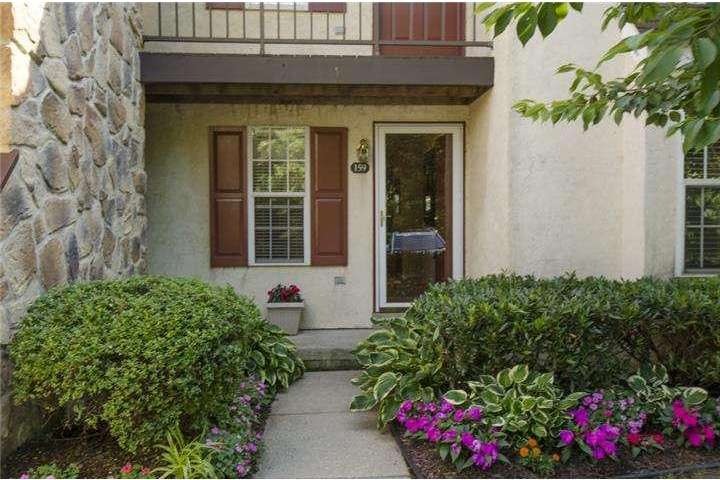 159 Valley Stream Cir unit 159F, Chesterbrook, PA 19087 - photo 1