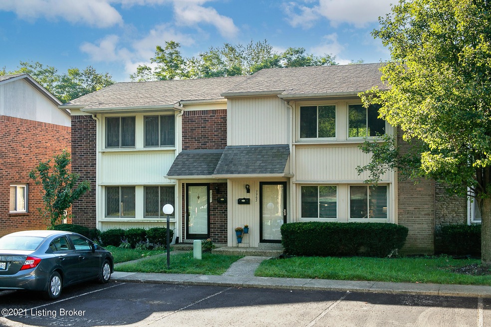 2963 Six Mile Ln unit 4B, Louisville, KY 40220 - photo 1