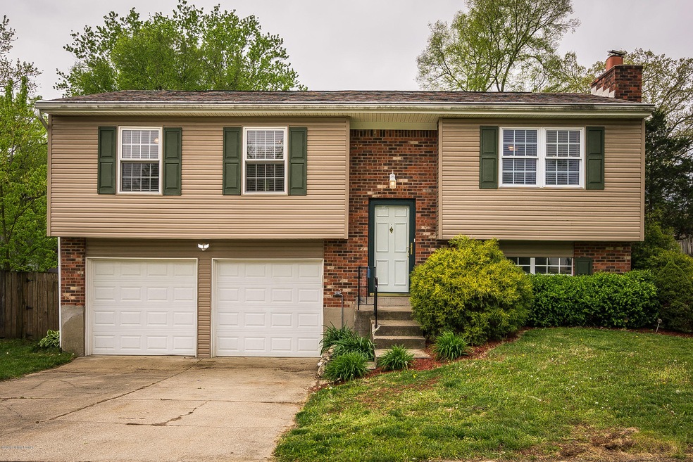 6712 Musket Dr, Louisville, KY 40228 - photo 1