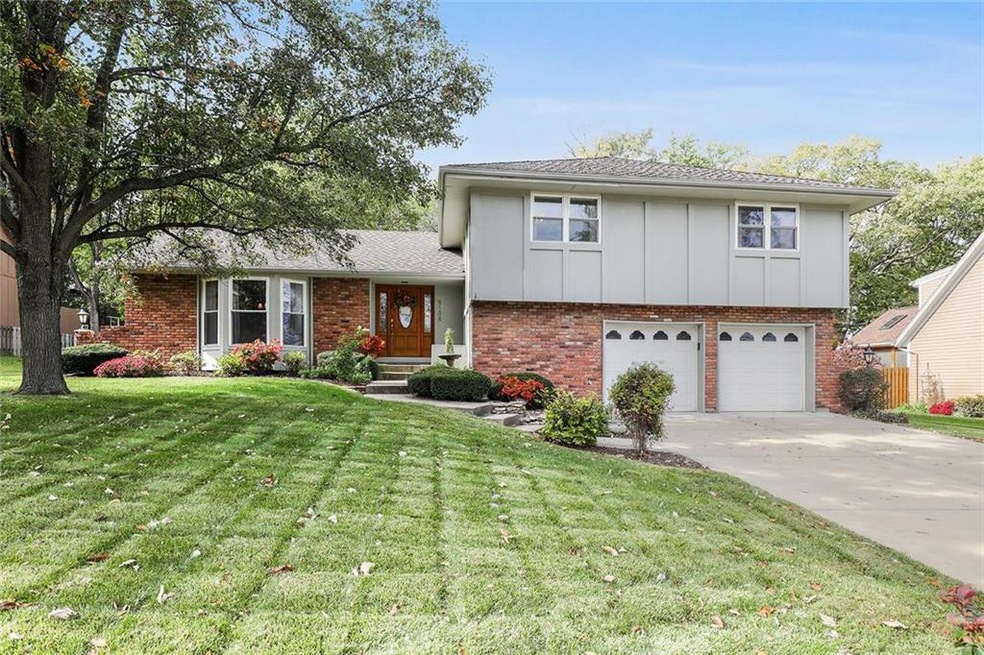 Welcome home to 5136 Stearns Street in the McAnany