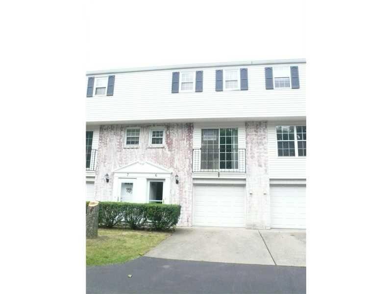 Exterior Front. Convenient location to shopping, s