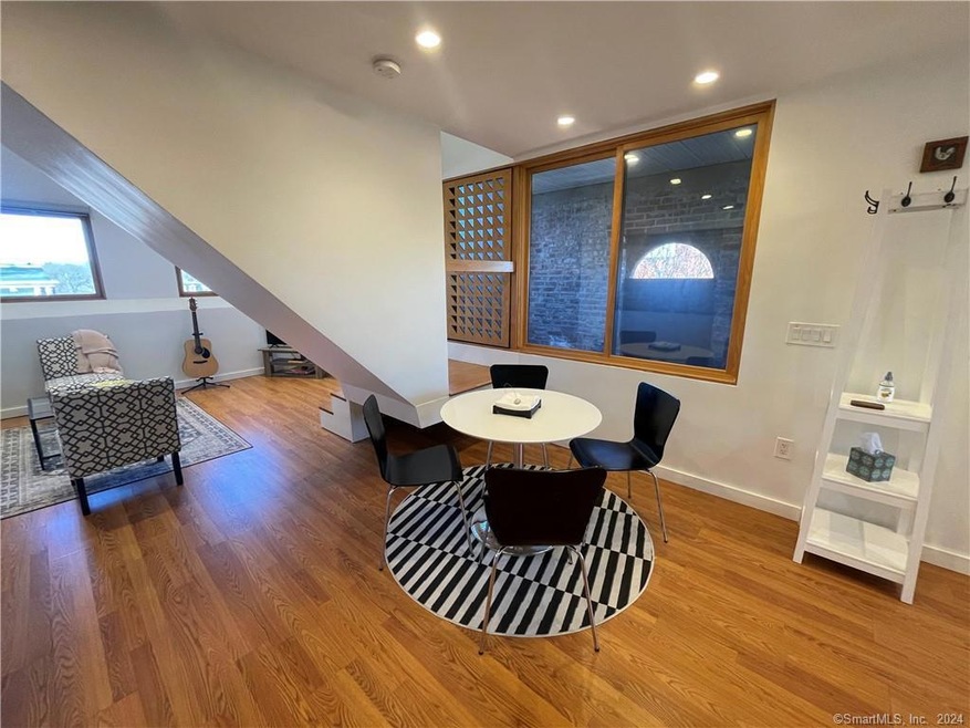 38 Lyon St unit 3, New Haven, CT 06511 - photo 1