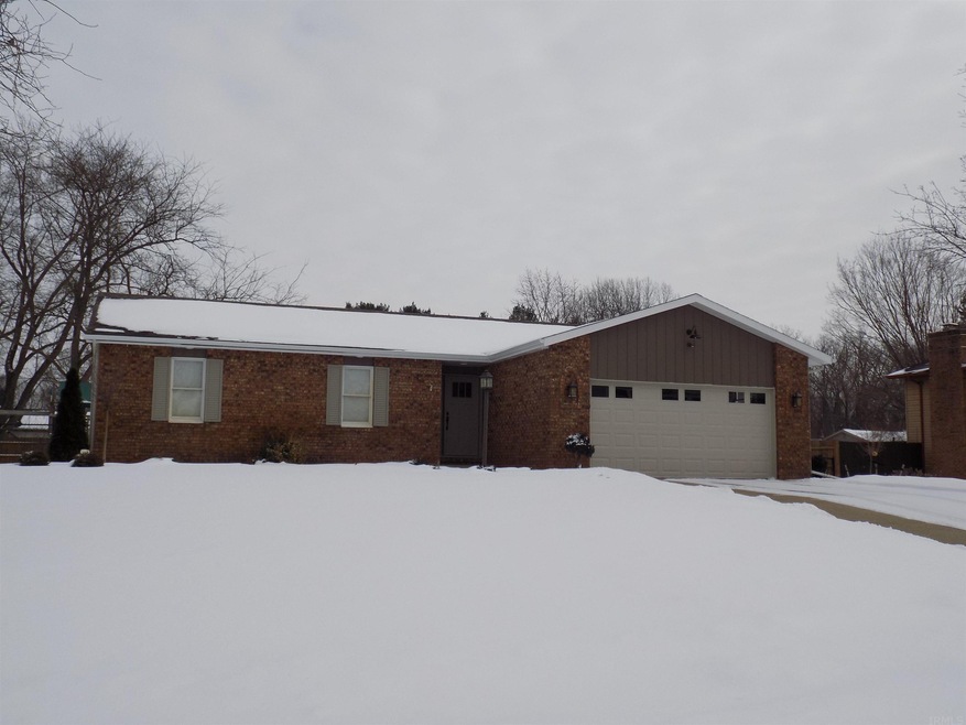 56658 Sapphire Blvd, Elkhart, IN 46516 - photo 1