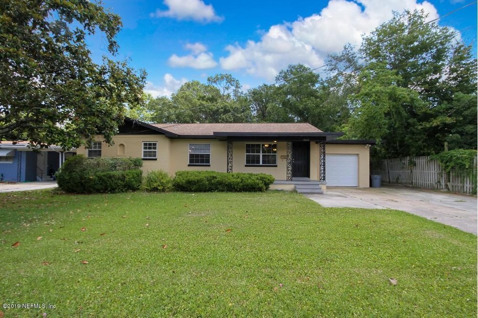 4633 Solandra Cir E, Jacksonville, FL 32210 - photo 1