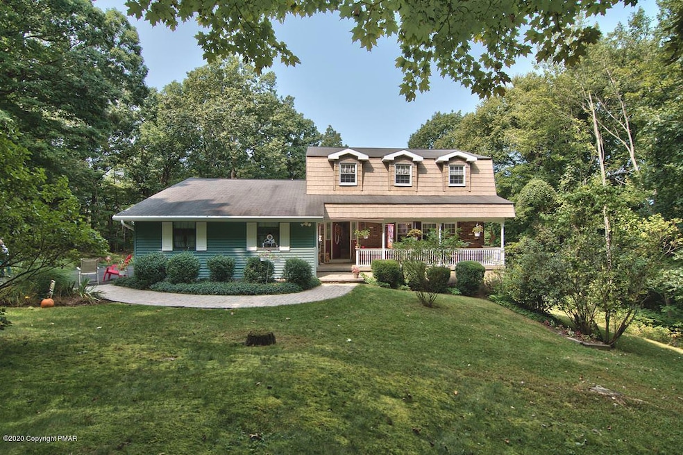 4215 Buckthorn Ln, Stroudsburg, PA 18360 - photo 1