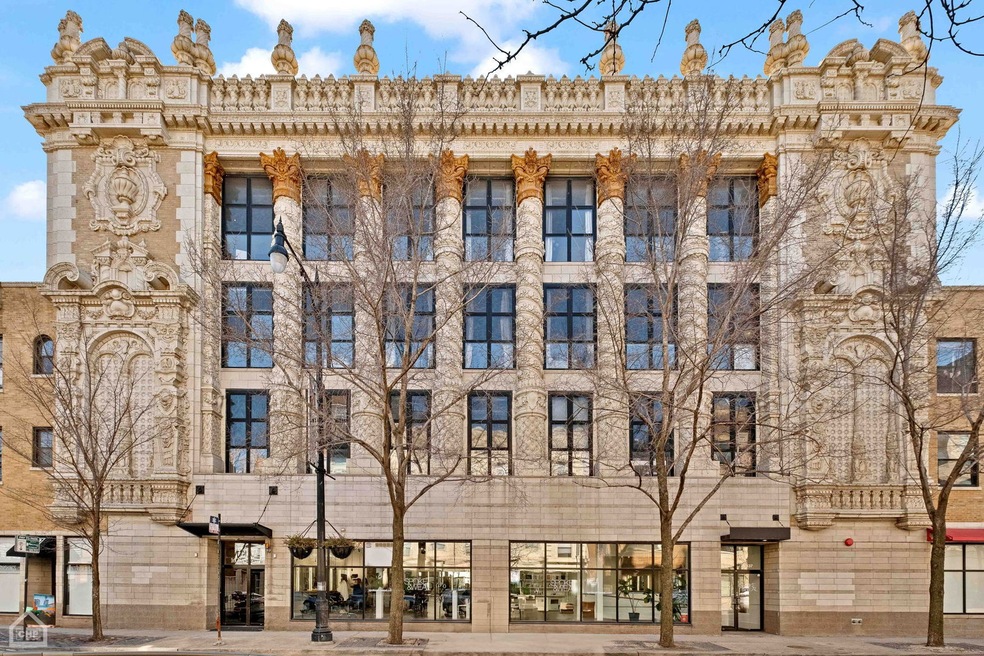 Cinema Lofts unit 207, Chicago, IL 60657 - photo 1