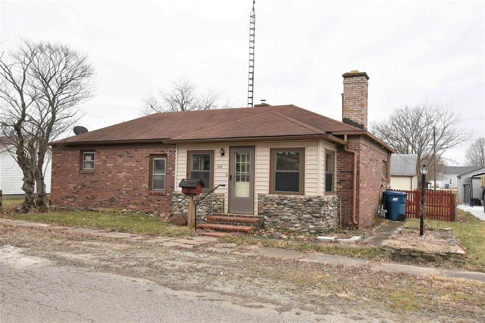 304 N State St, Boswell, IN 47921 - photo 1