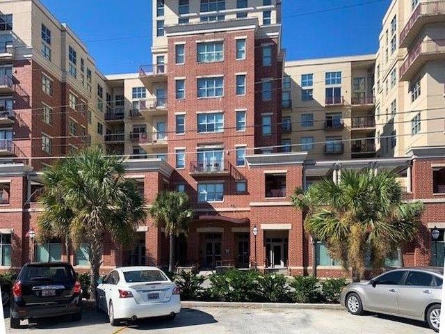 150 Bee Street #618