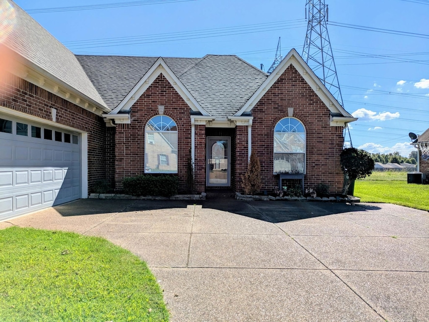 For Sale $260,000 • Co-Listing Agent