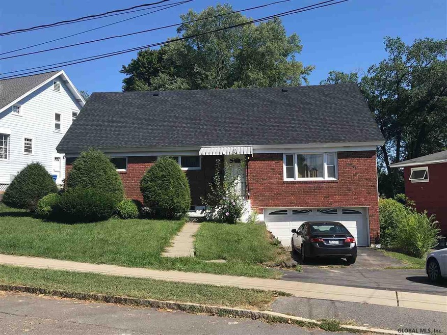 88 Pinewood Ave unit 2nd Fl, Albany, NY 12208 - photo 1