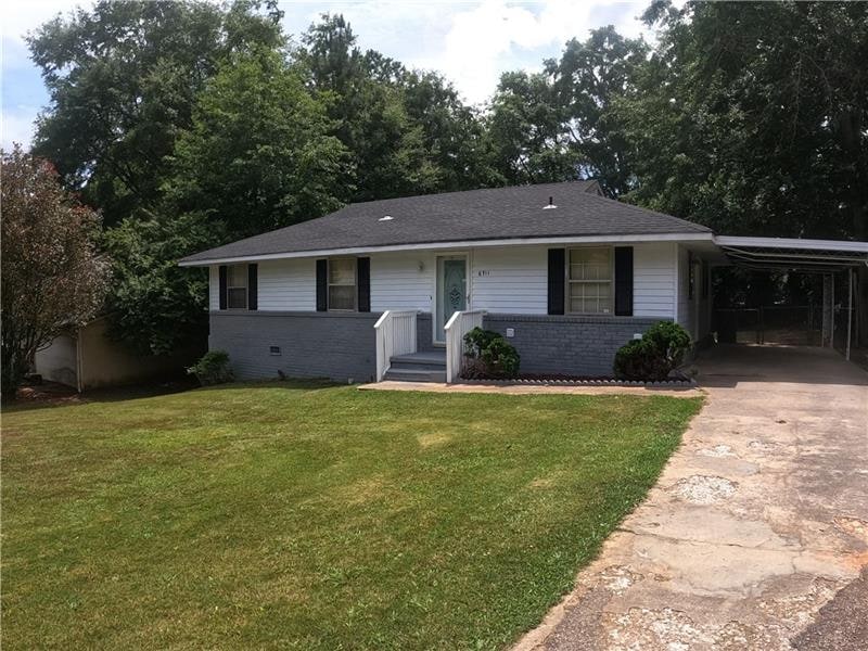 6711 Green Meadows Ln, Morrow, GA 30260 - photo 1