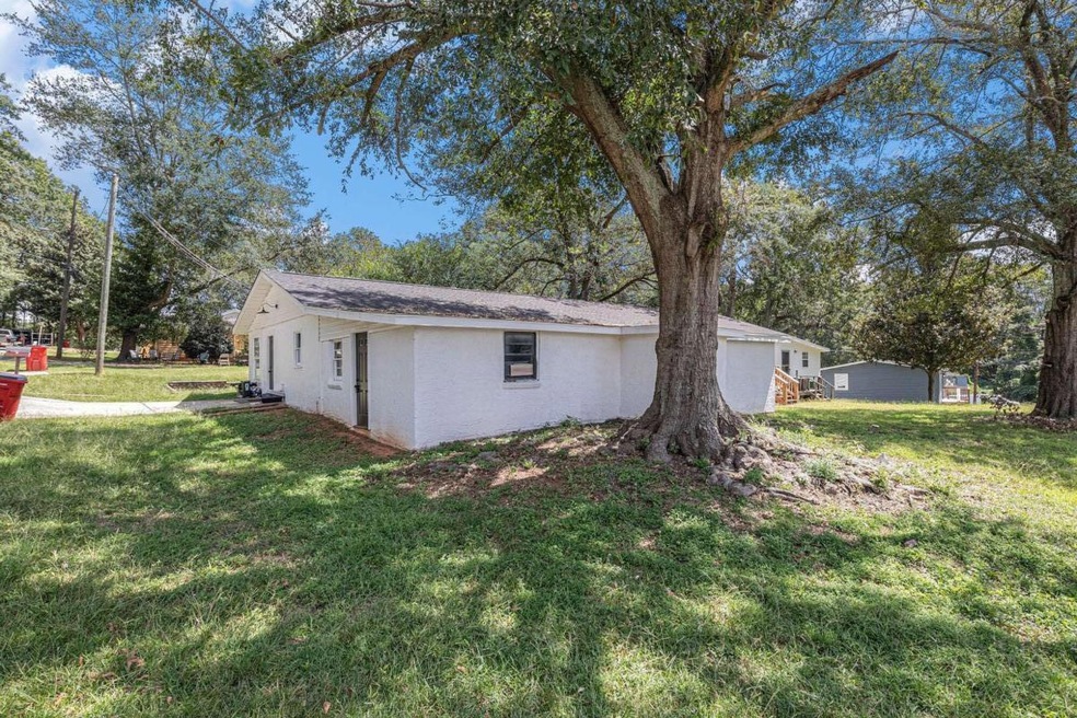 329 Pine St, Bowdon, GA 30108 - photo 1