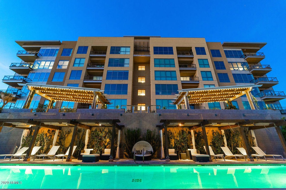 Plaza Lofts