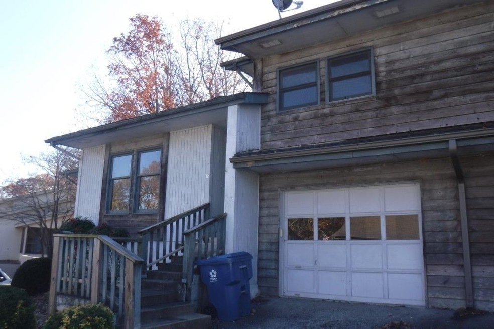 18 Estes Dr, Bella Vista, AR 72715 - photo 1