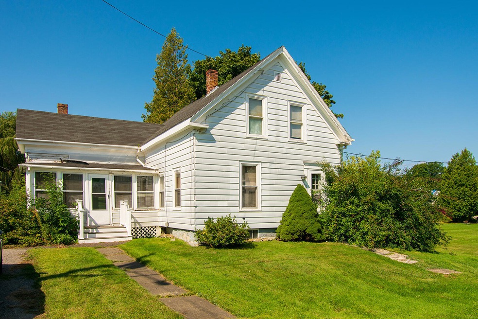 118 Broadway, Rockland