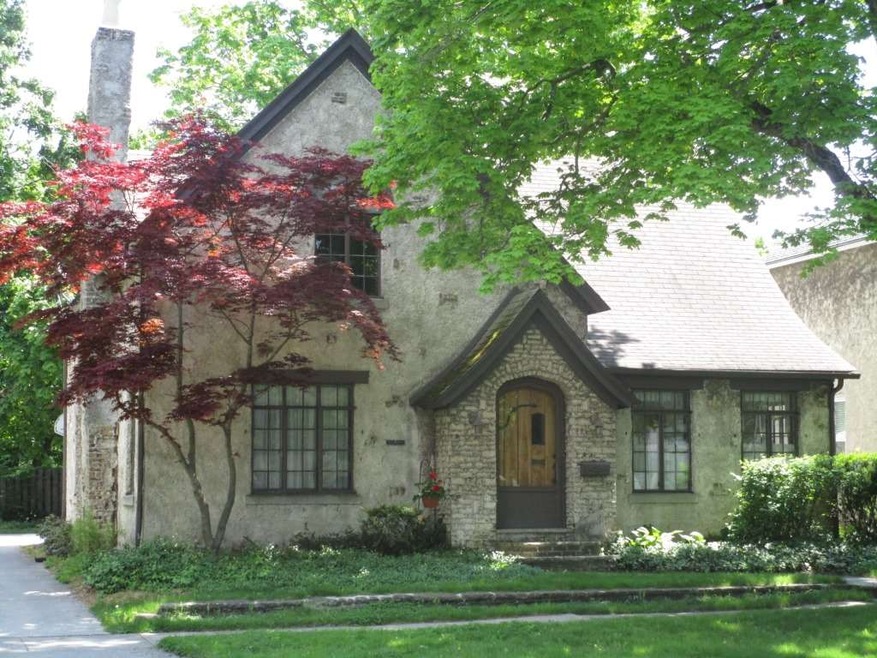 604 N Main St, Auburn, IN 46706 - photo 1