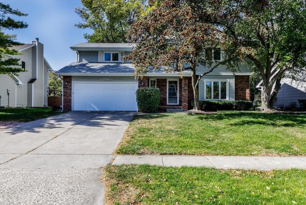 1208 57th Place, West Des Moines, IA 50266 - photo 1
