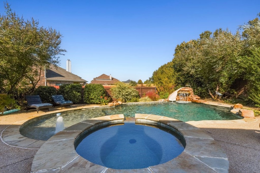 11912 Golden Bell Ln, Frisco, TX 75035 - photo 1