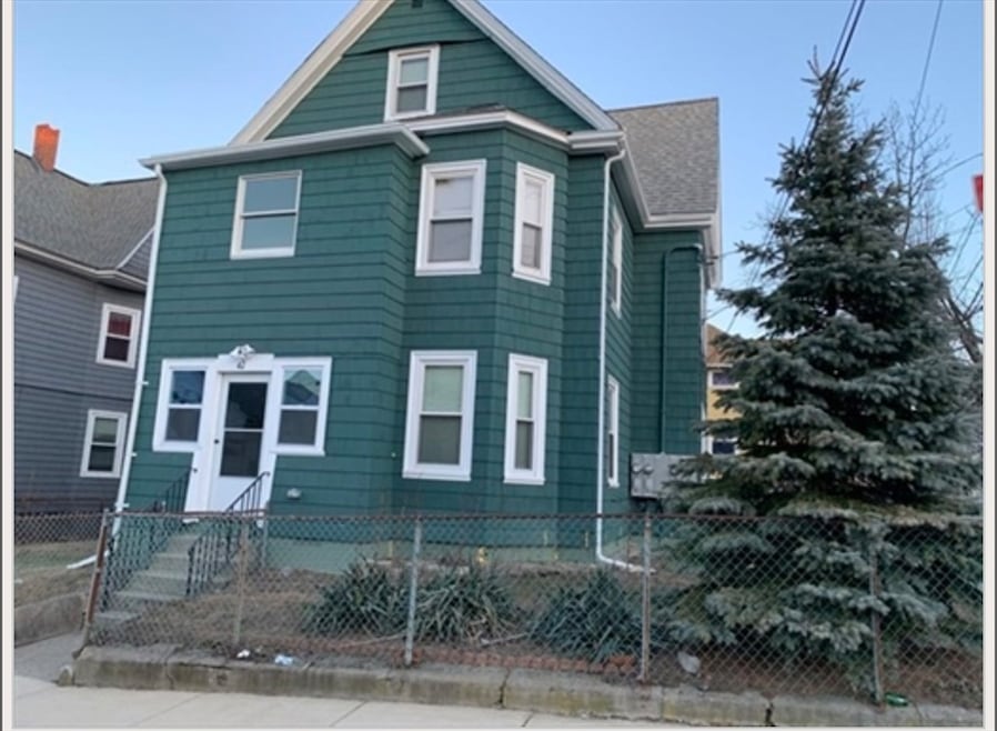 42 Hillside Ave unit 3, Everett, MA 02149 - photo 1