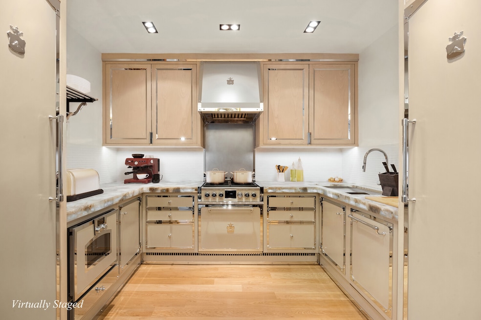 260 Park Ave S unit 9I, New York, NY 10010 - photo 1